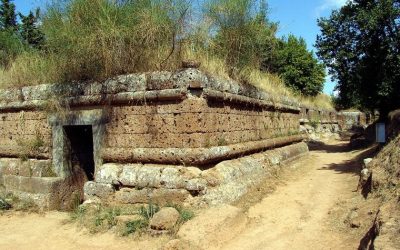Conceptos funerarios: ¿qué es una necrópolis?