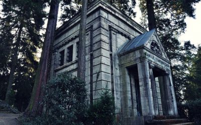 Conceptos funerarios: qué es un panteón