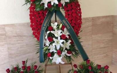 Cuál es el precio de una corona de flores